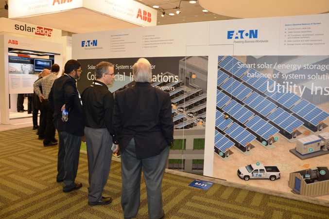 Intersolar_North_America_2015_Bild_02.JPG