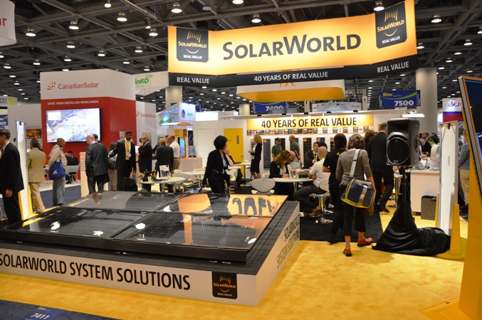 Intersolar_North_America_2015_Bild_19.JPG