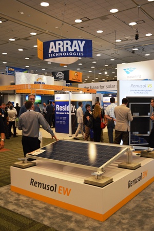Intersolar_North_America_2015_Bild_51.JPG